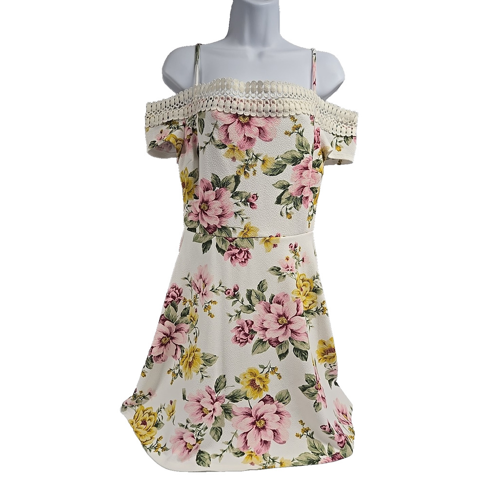 B. Smart Womens Dress White Pink Yellow Floral Off The Shoulder Size Juniors 11